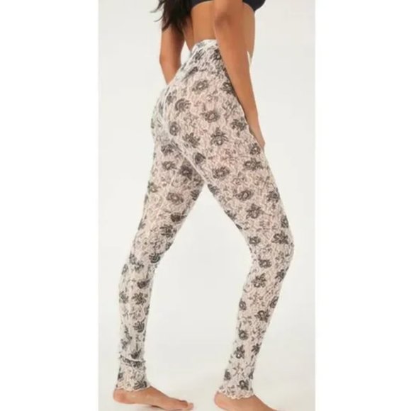 Free People Floral Lace Leggings NWT XS - Picture 5 of 6